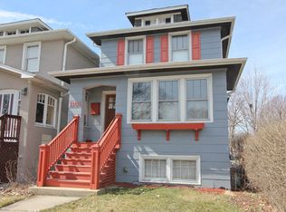 1101 S Ridgeland Ave, Oak Park, IL 60304