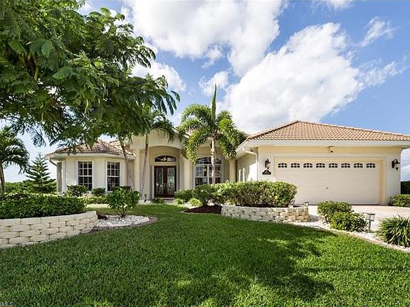 2nd image of 3804 Surfside Blvd