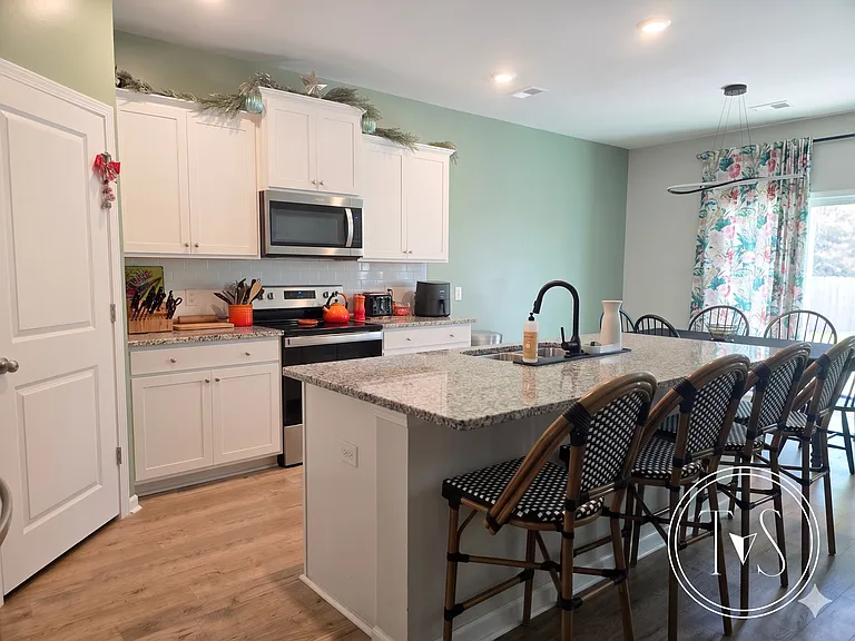 202 Sugar Pine Dr — Photo 6