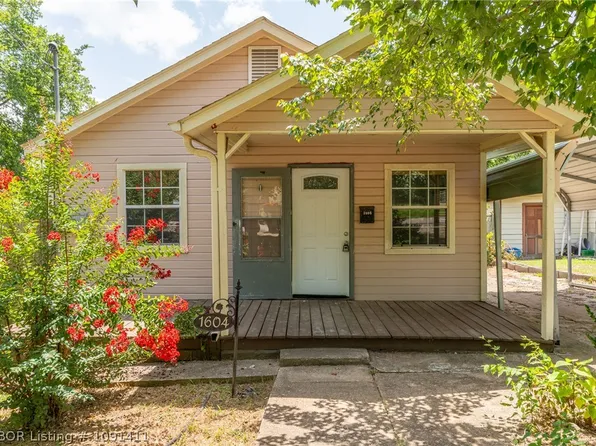 1604 Alma Blvd, Van Buren, AR 72956