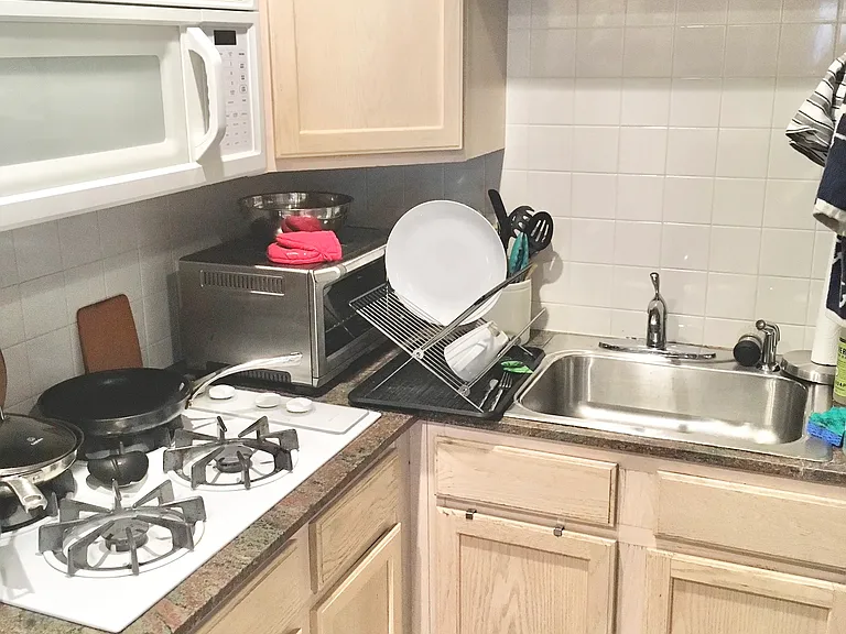 57 Clarendon St #6 — Photo 21