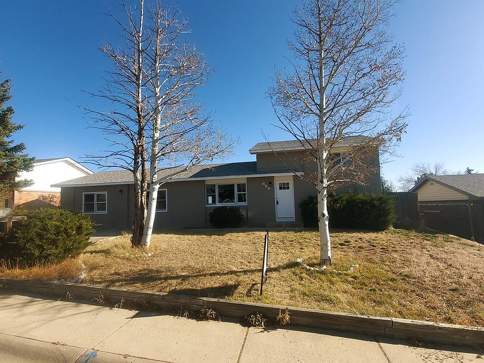 1st image of 729 Cottonwood Dr