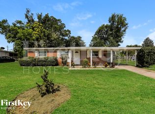 18 Cosmos Dr, Orlando, FL 32807