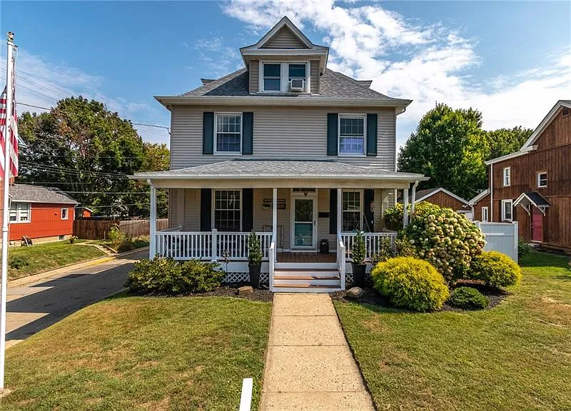 344 Buffalo St photo 1