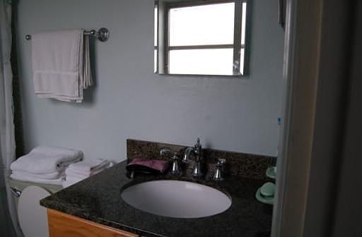 4th image of 6773 Petunia Dr