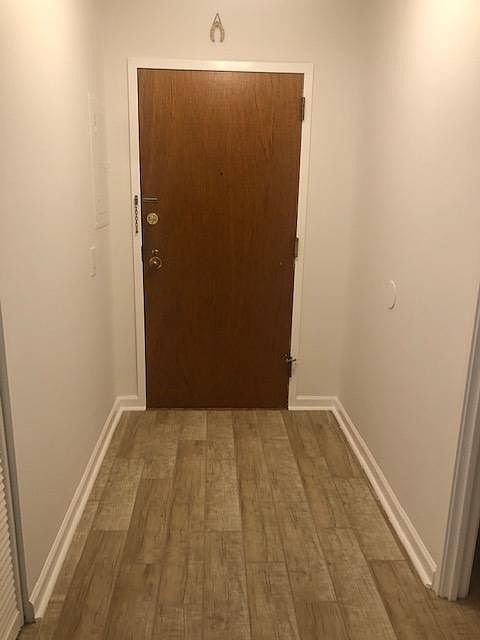 1st image of 9731 Fox Glen Dr #2N