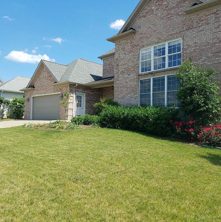 1st image of 211 Dewberry Dr
