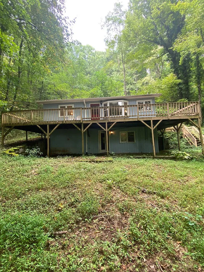 2/1 Home for rent — Photo 3