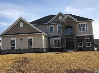 1995 Osprey Cir, Mechanicsburg, PA 17050