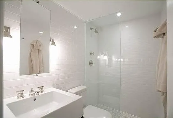 Rented by Town Residential | media 27