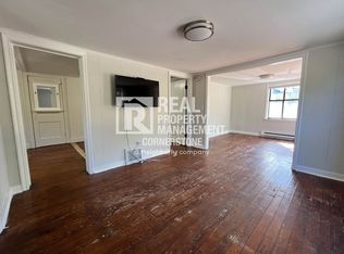 2423 Parkview Ave, Kalamazoo, MI 49008