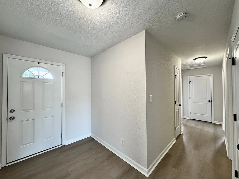 4512 Whitechapel Ct — Photo 38