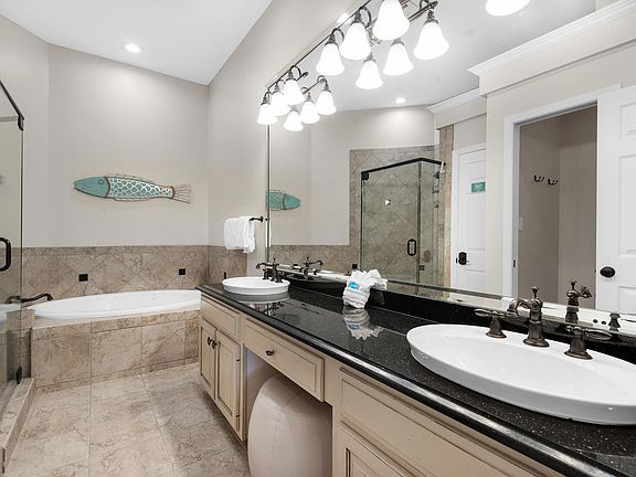 4th image of 5254 Tivoli Dr #5254