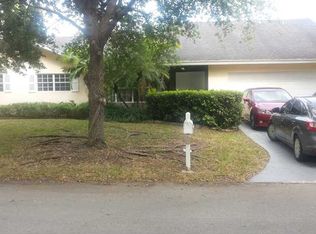 14609 SW 153rd Pl, Miami, FL 33196