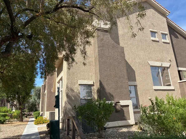 2753 Fountain Ridge Ln, Henderson, NV 89074