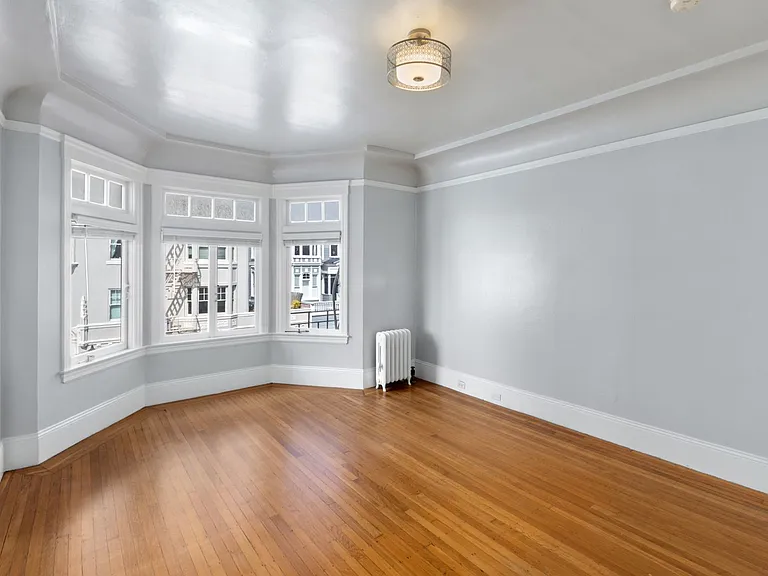 2395 Pacific Ave #963R — Photo 2