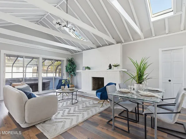 215 Sunset Lane, Howell, NJ 07731