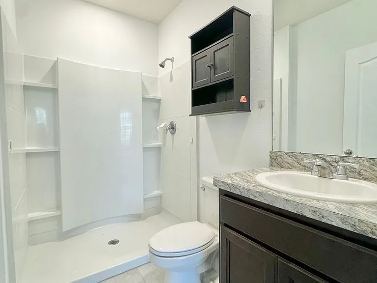 177 Sofia Ln — Photo 20