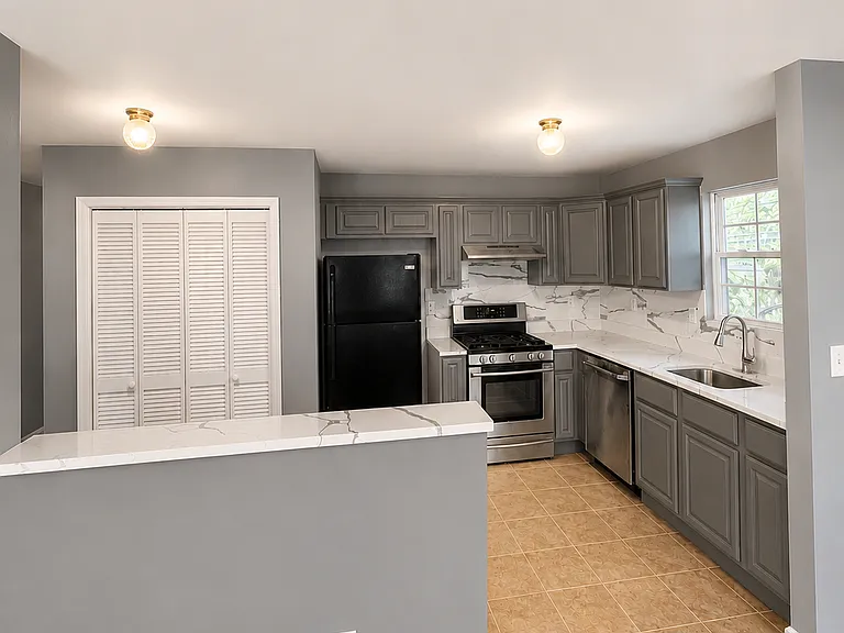 97 William St #1 — Photo 13