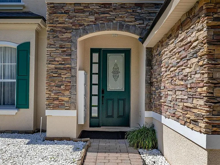 13247 Hatherton Cir — Photo 3