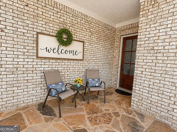 3rd image of 6025 Overlook Club Cir