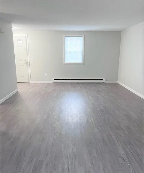 Yarmouth Pointe Apartment Homes — Photo 42