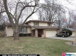 2434 N 100th St, Omaha, NE 68134