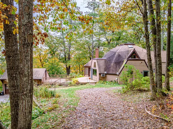 345 ME-133, Winthrop, ME 04364