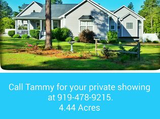 441 Twin Ponds Rd, Sanford, NC 27332