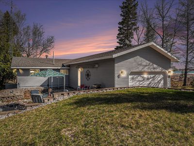 3739 Pointe Dr, Carp Lake, MI, 49718