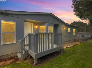 422 SW Juniper Rd, Estacada, OR 97023