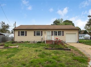 912 Thames Dr, Hampton, VA 23666
