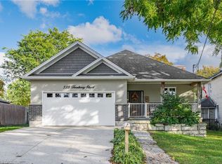 335 Turnberry St, Huron East, ON N0G2W0