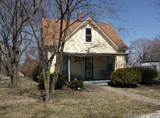 103 E Rice St, Medora, IL 62063