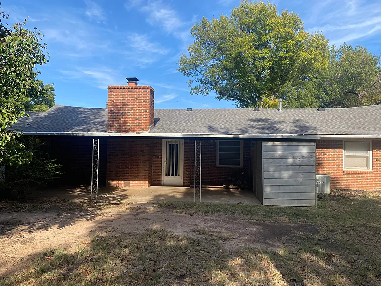 1510 Munger Dr — Photo 35
