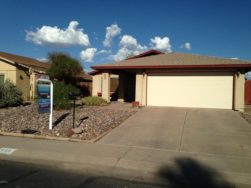 1st image of 905 N Roosevelt Cir