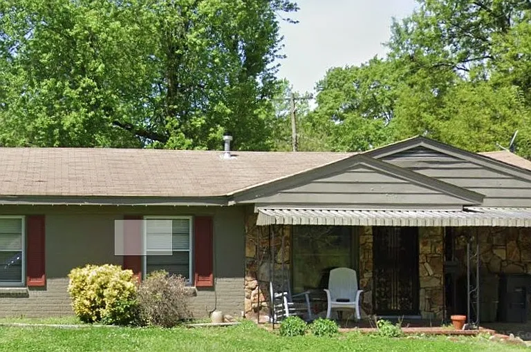 1235 Woodston Rd — Photo 1