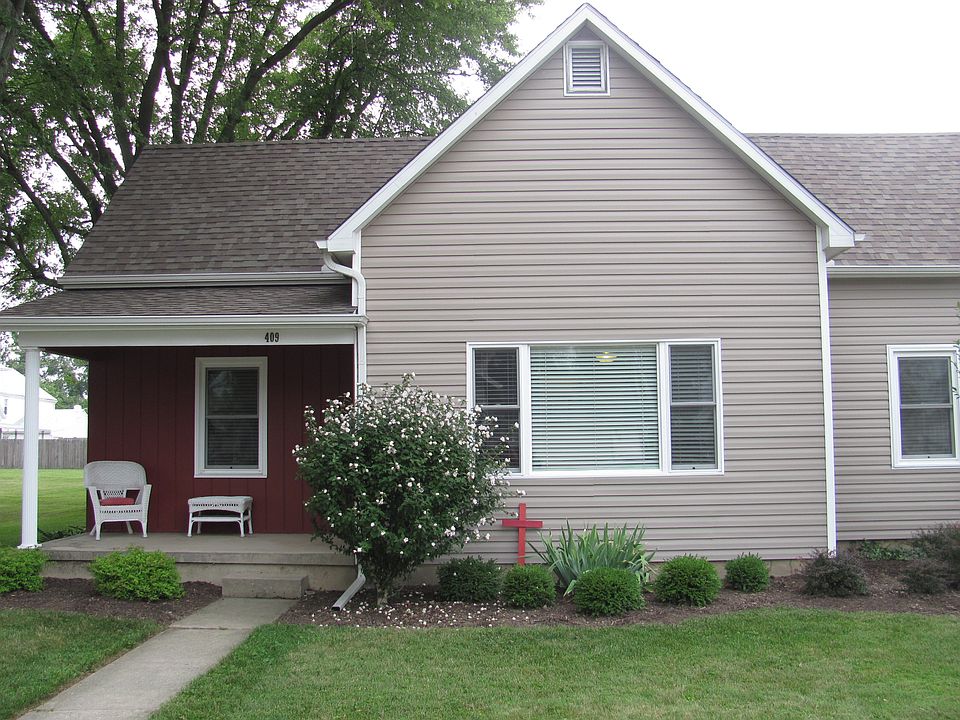 1st image of 409 N Main St
