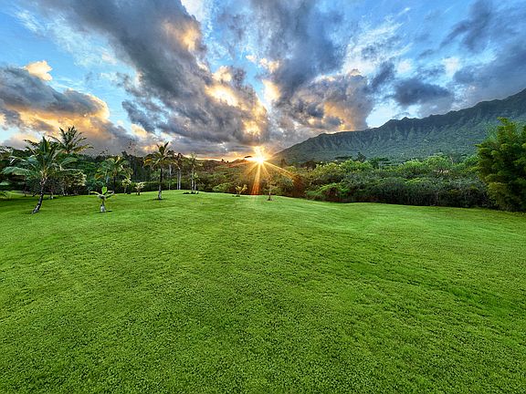 3rd image of 2818 Kamookoa Rd #3