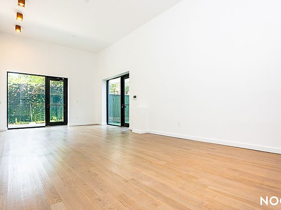 2nd image of 260 Knickerbocker Ave #1E