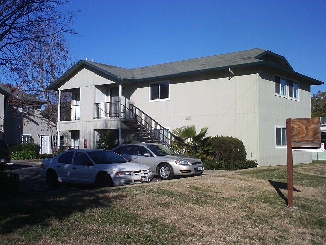 2nd image of 6420 46th St APT 6