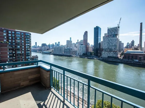 40 River Road image 8 of 17