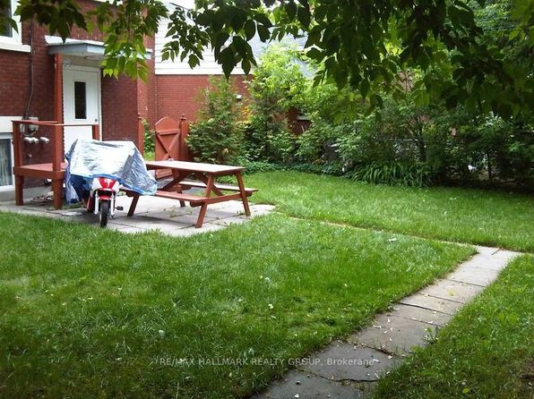 1390 Mayview Ave, Ottawa, ON K1Z 8H7