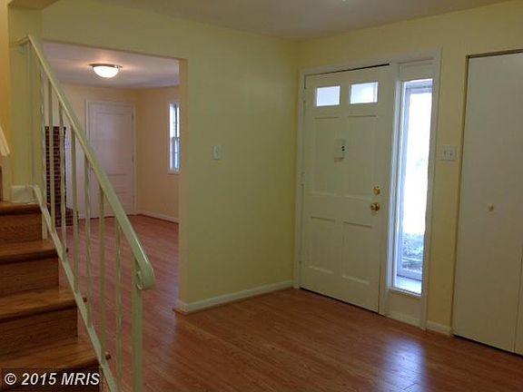 5th image of 4609 Eaton Pl