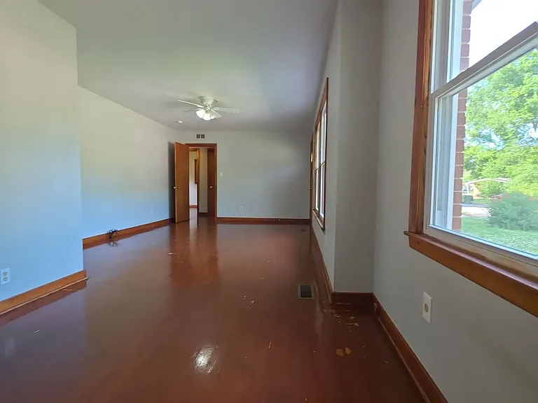 3204 Berkley St SW — Photo 4