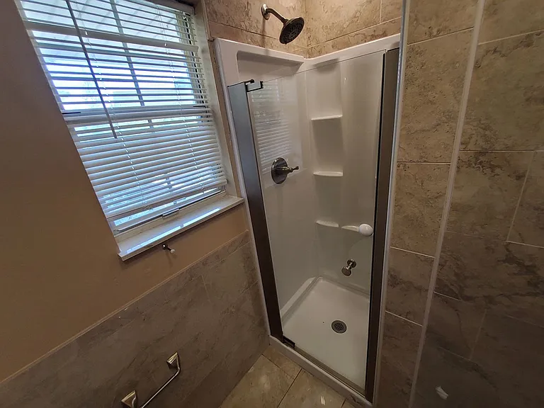 1231 Village Dr — Photo 22