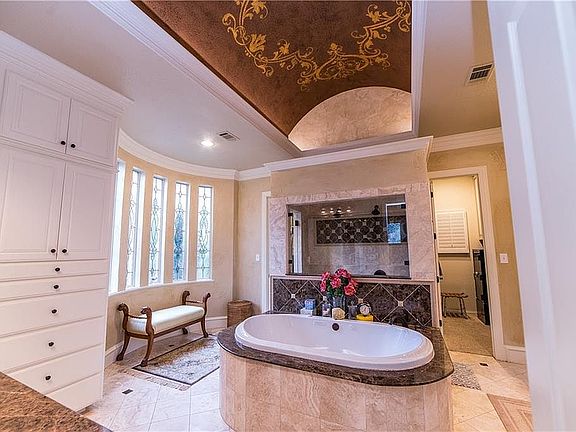 5th image of 1203 Lansdowne Ct