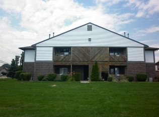 34632 Mercer Ln, Fraser, MI 48026