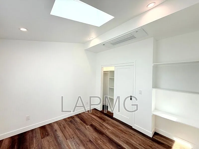 1 bed, 1.0 bath, $1,850 — Photo 4