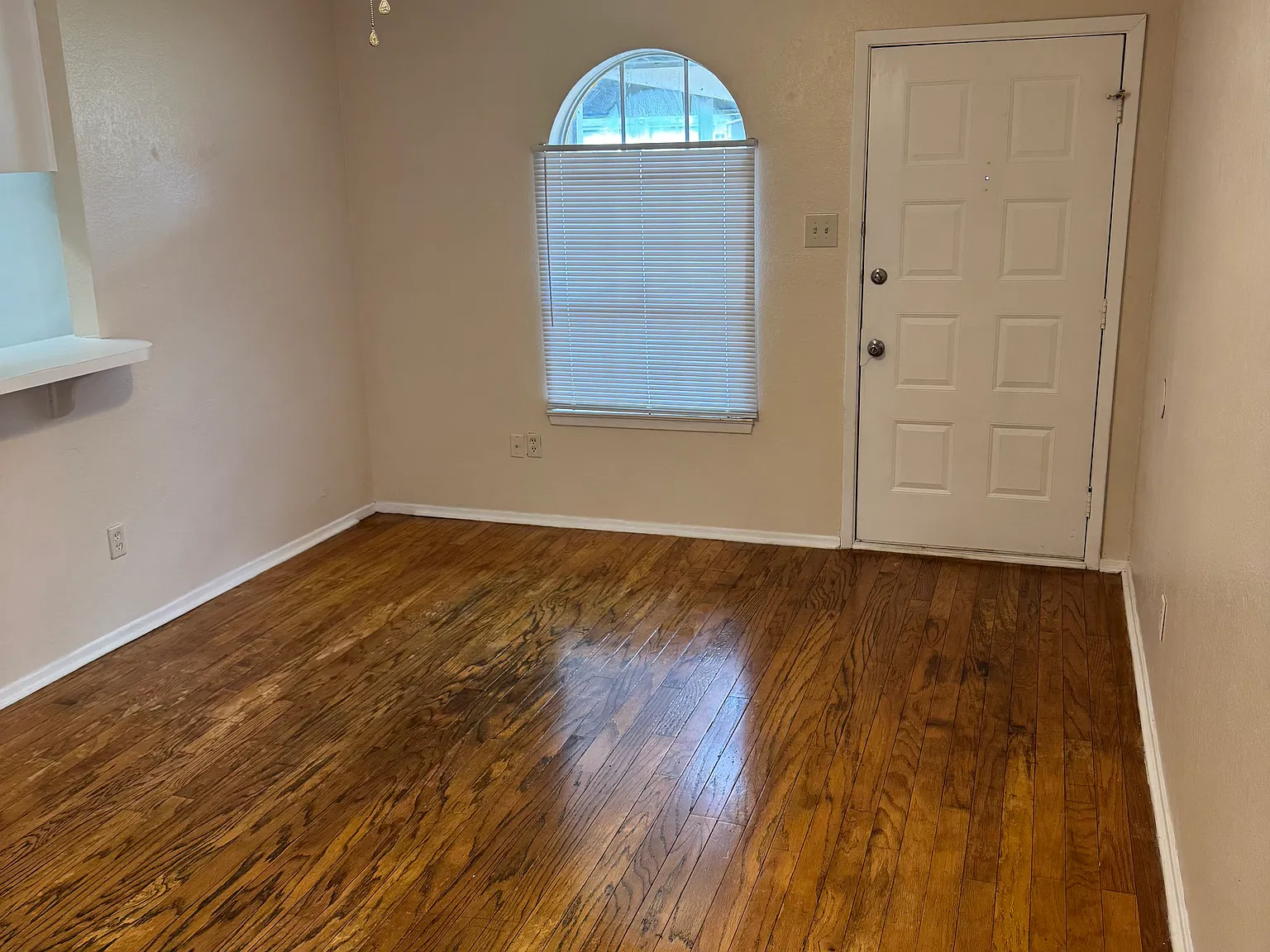 6005 Calloway Ct — Photo 2